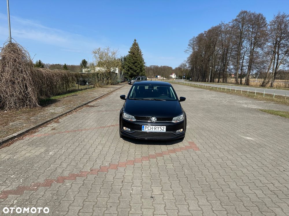 Volkswagen Polo 1.2 TSI Blue Motion Technology DSG Allstar - 2