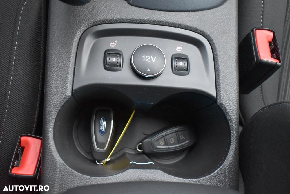 Ford Focus 1.6 TDCI DPF Start-Stopp-System Titanium - 15