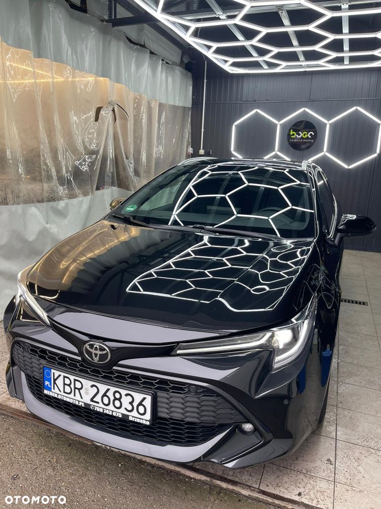 Toyota Corolla - 10