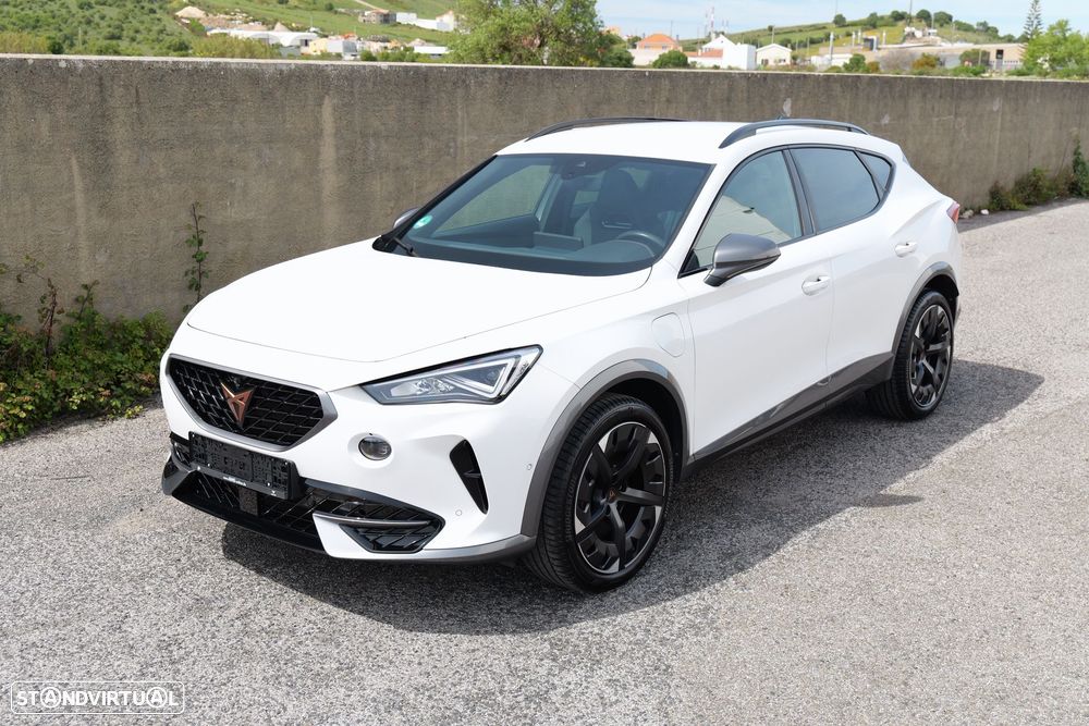 Cupra Formentor VZ 1.4 e-Hybrid DSG Priority - 3