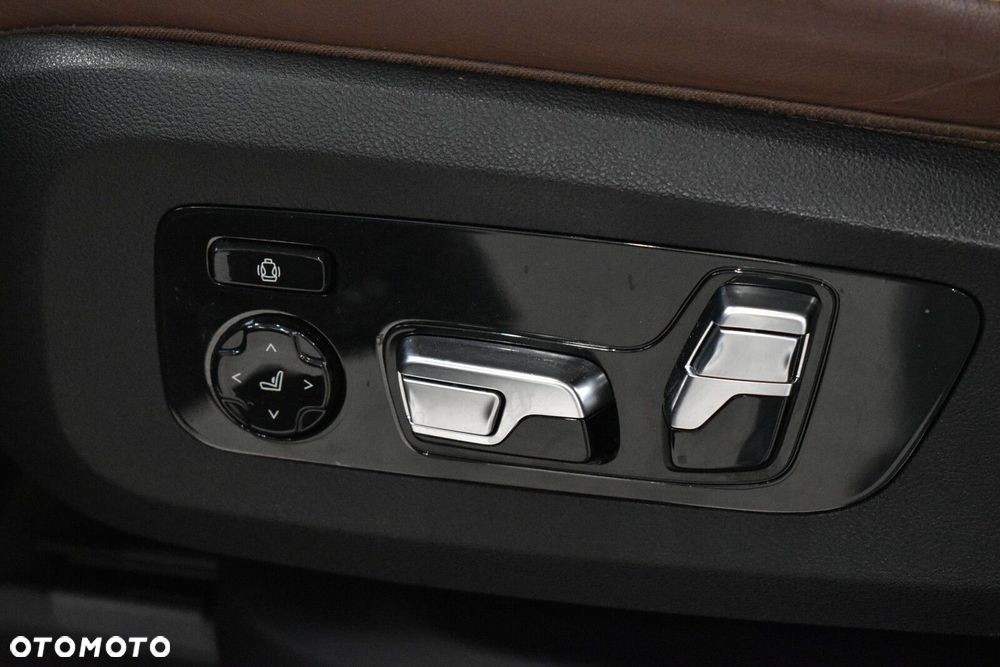 BMW X7 - 13