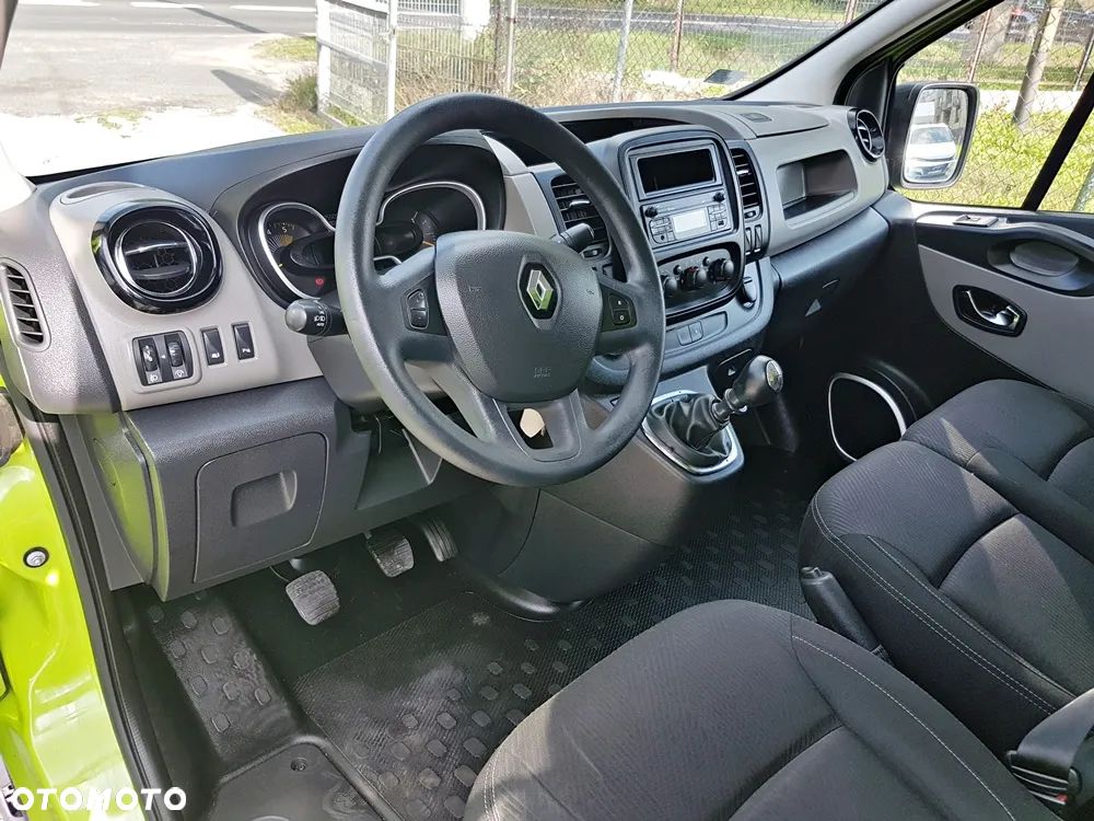Renault TRAFIC - 15