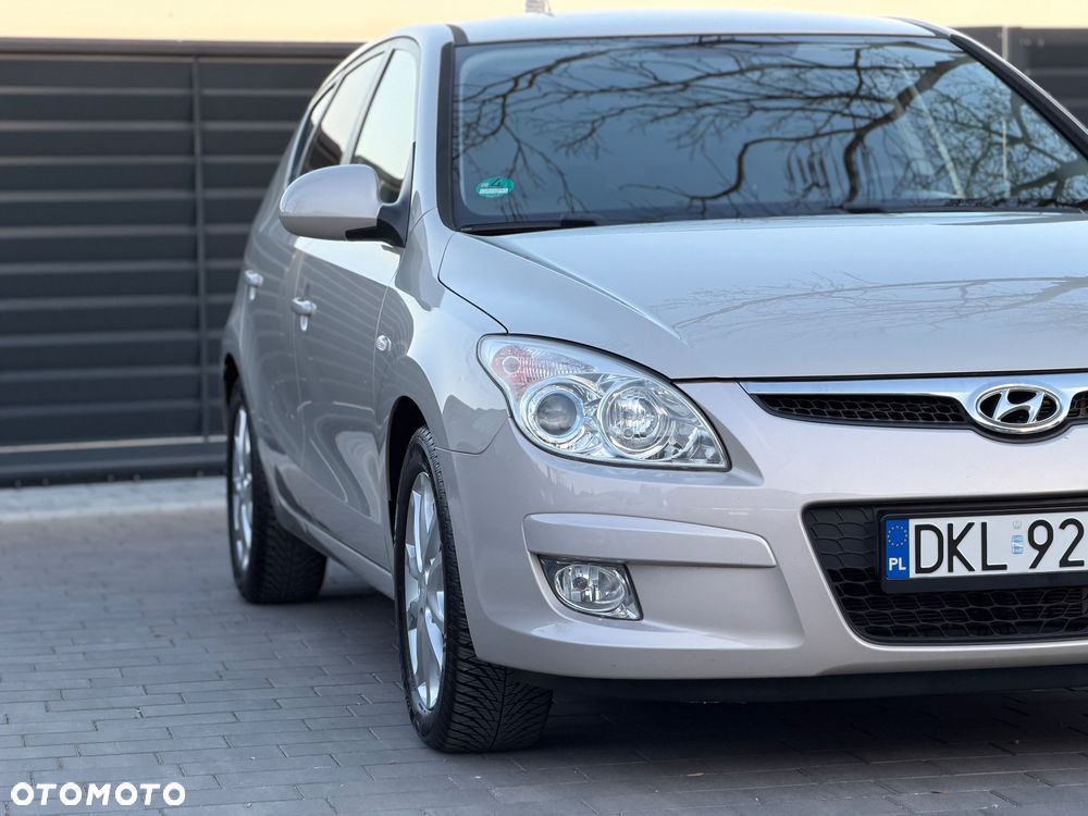 Hyundai i30 1.6 CRDi Premium - 27