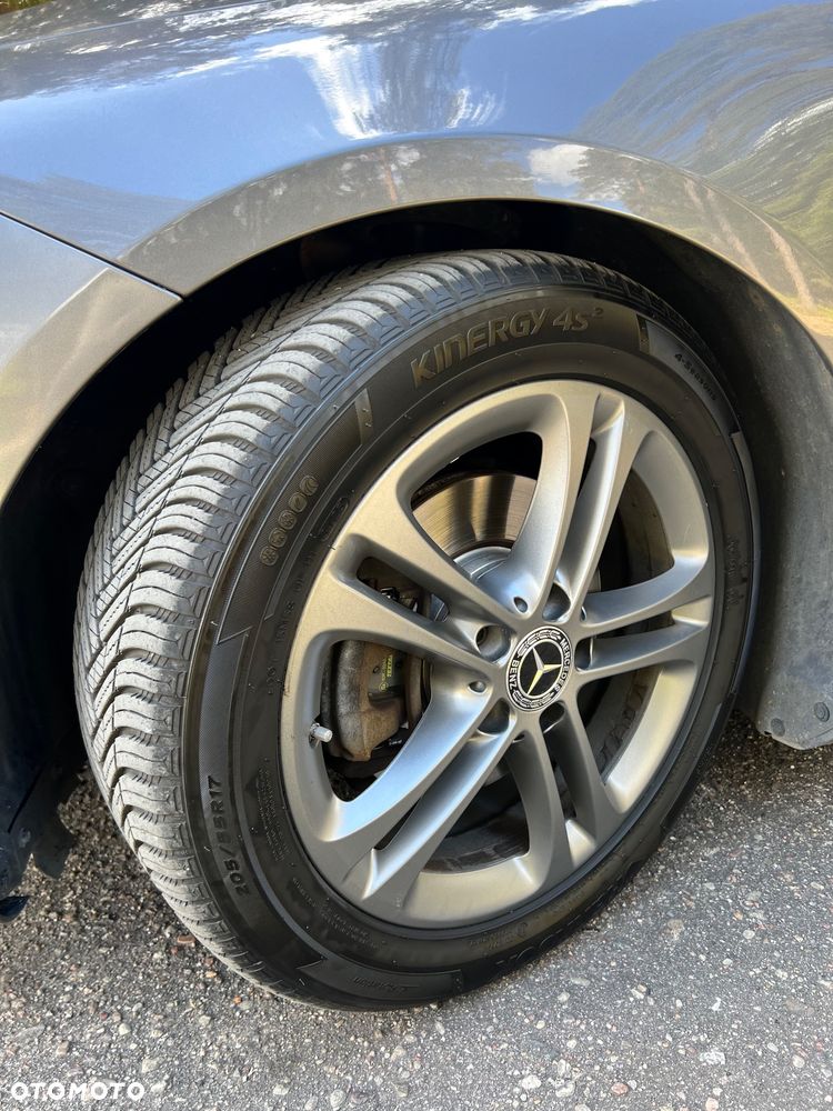 Mercedes-Benz CLA 180 d 7G-DCT - 11