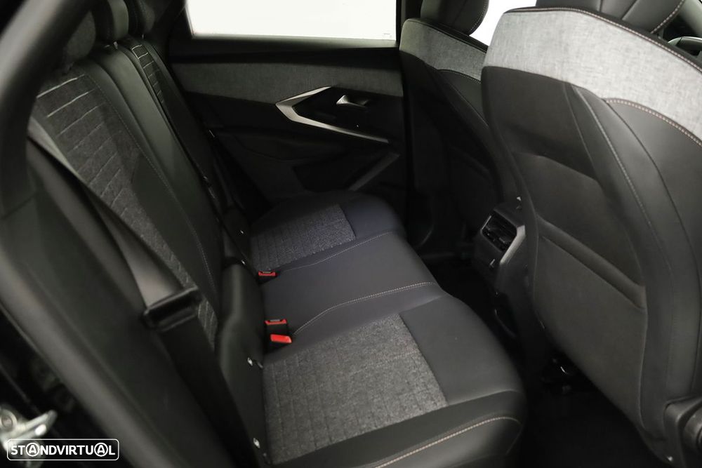 Peugeot 3008 1.2 Hybrid Allure e-DCS6 - 20