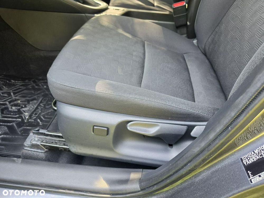 Toyota Yaris Hybrid 1.5 Comfort - 14