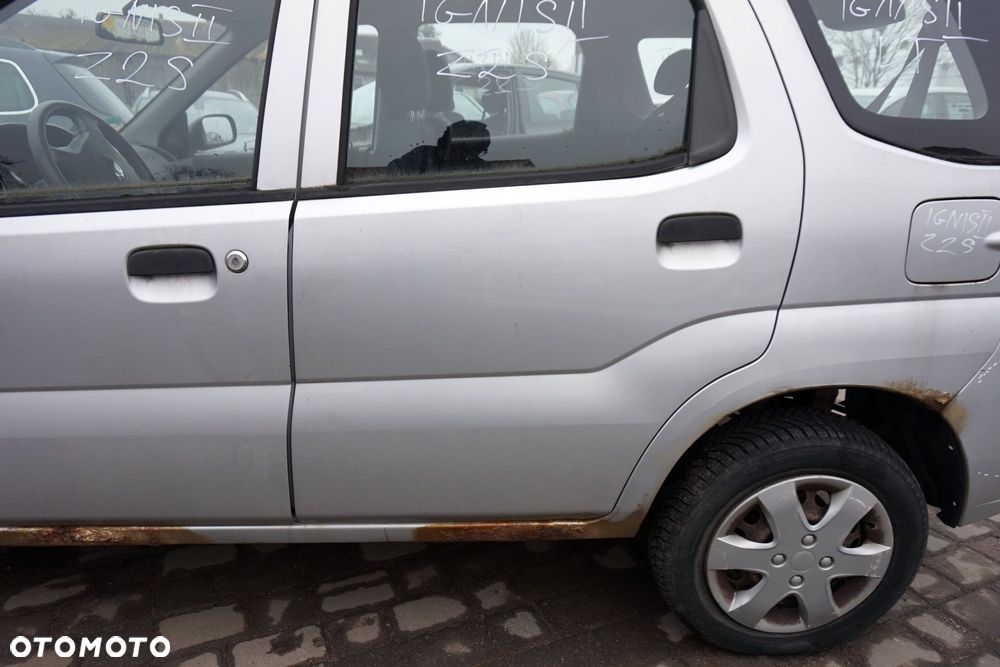 DRZWI TYLNE LEWE IGNIS II Z2S  SREBRNY SUZUKI 2003-2011 - 3