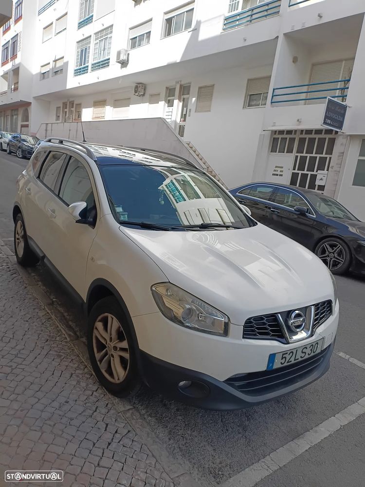Nissan Qashqai +2 - 3