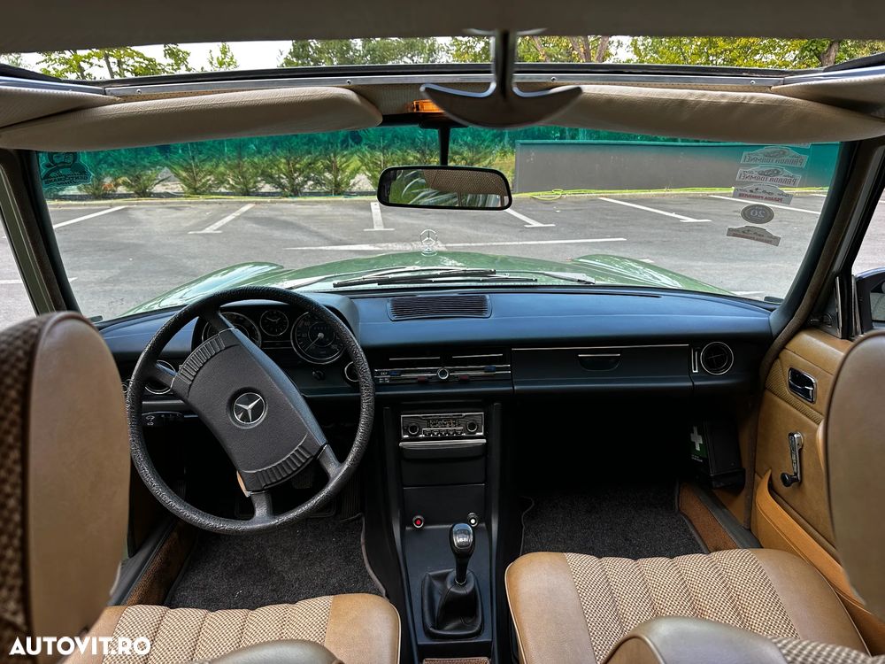 Mercedes-Benz W115 - 8