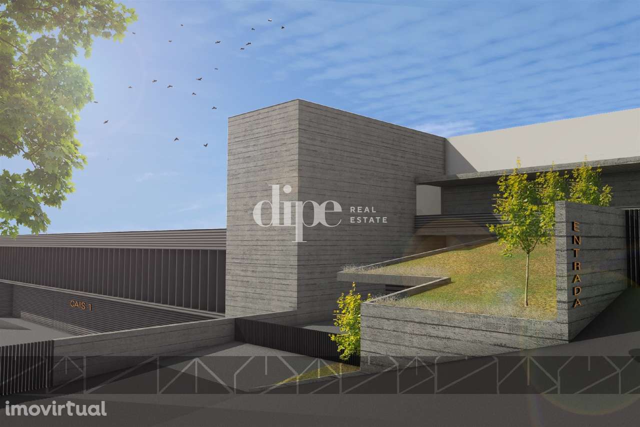 Terreno com projeto aprovado para construção de pavilhão - Grande imagem: 3/10