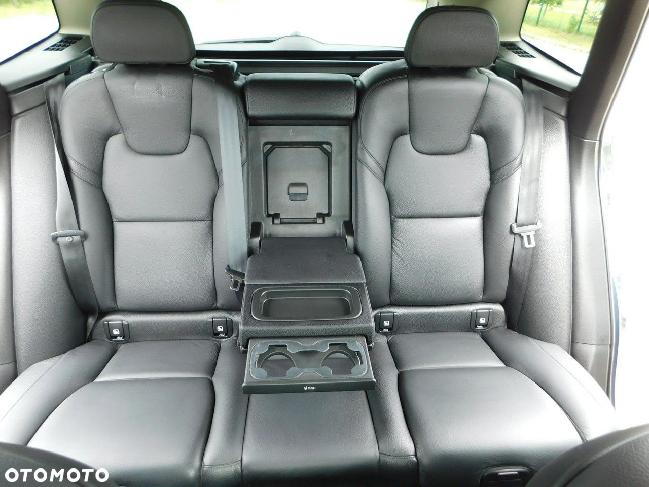 Volvo XC 60 D3 Momentum Pro - 15