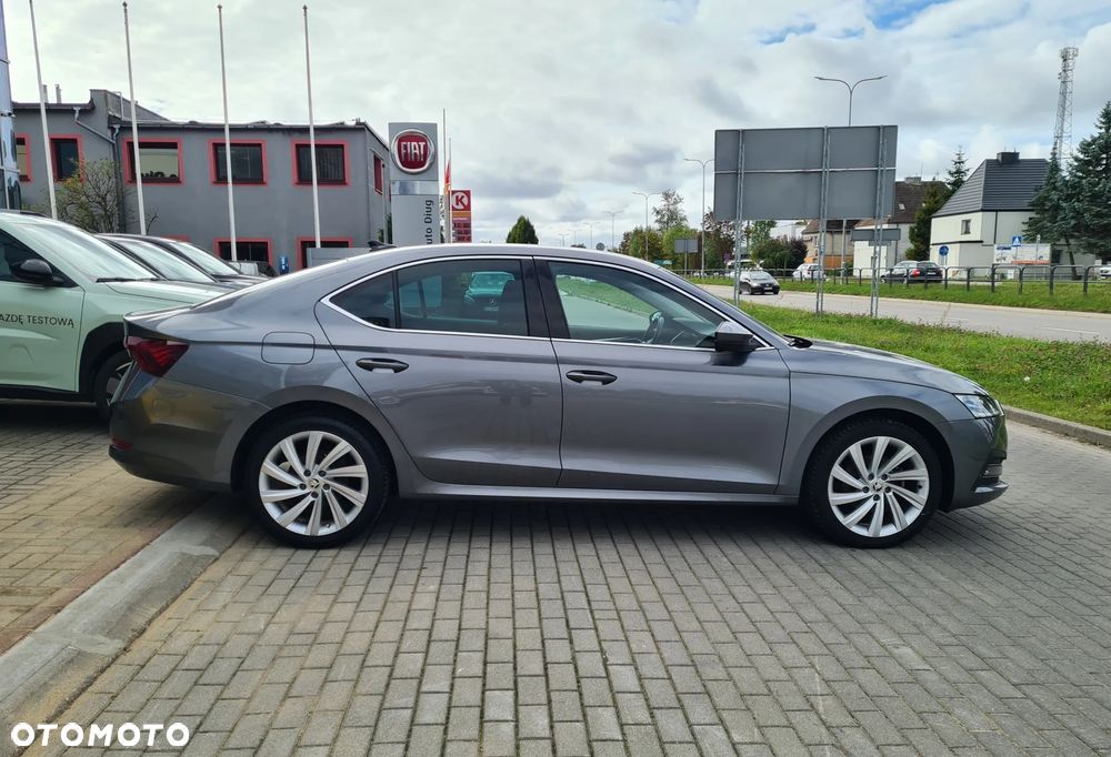 Skoda Octavia 1.5 TSI e-Tec Style DSG - 4