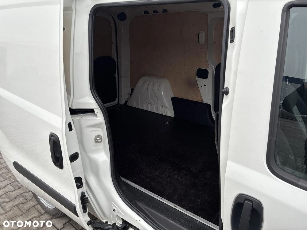 Fiat Doblo Cargo 1.6 M-jet MR`15 E6d-F 2.5t Base - 17