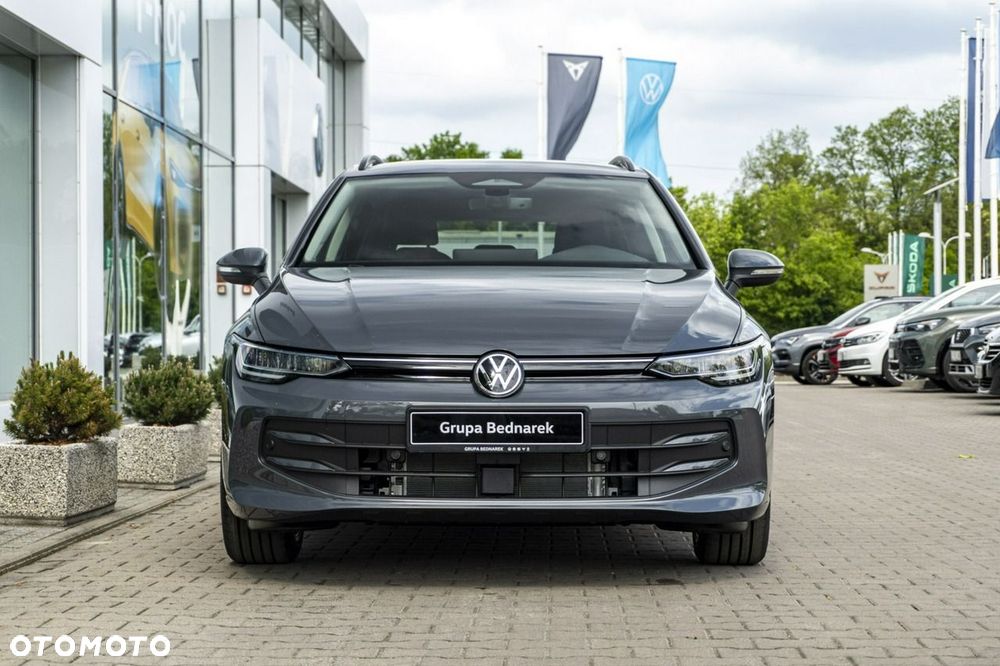 Volkswagen Golf - 5