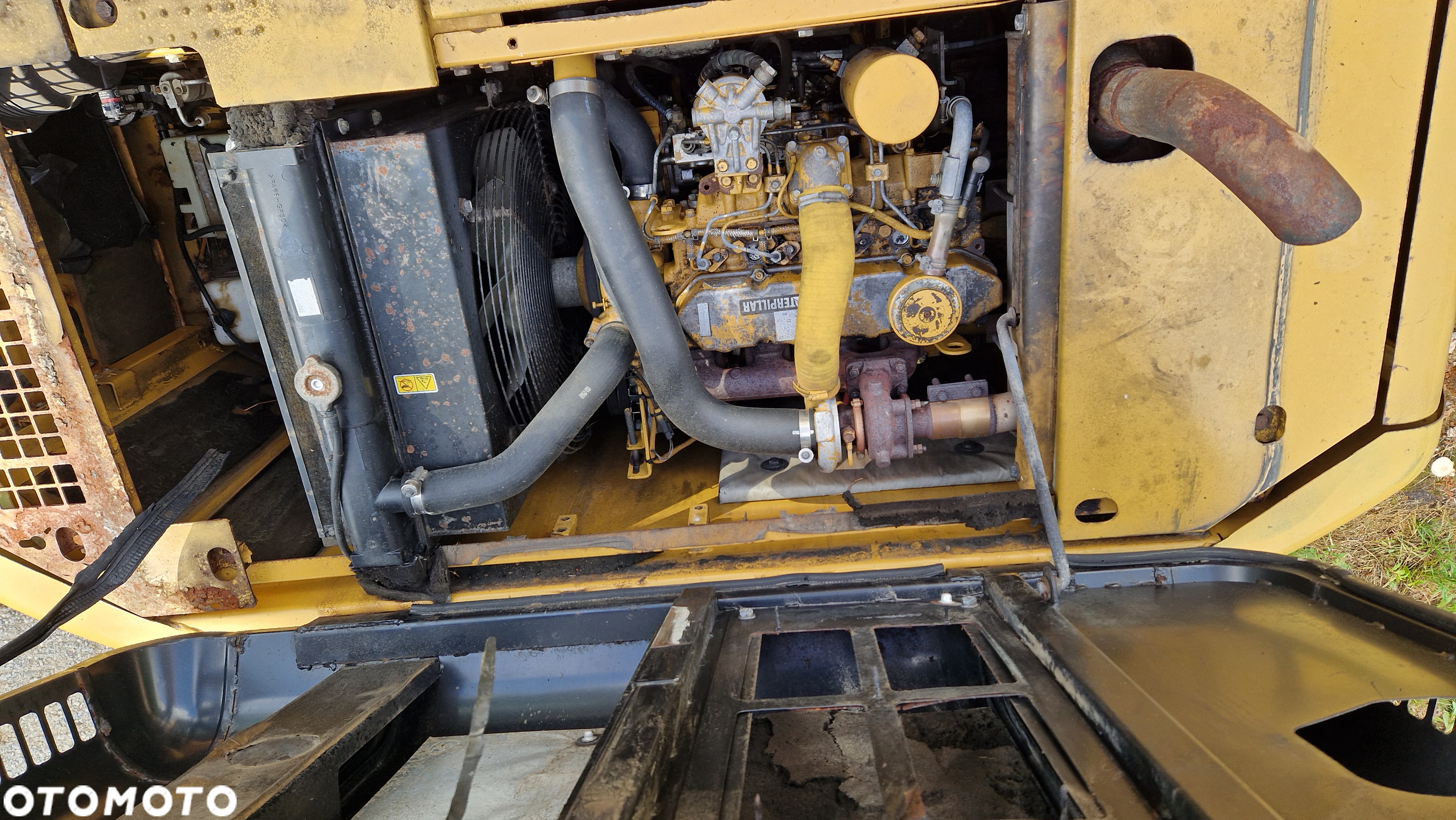 Caterpillar 312C - 10