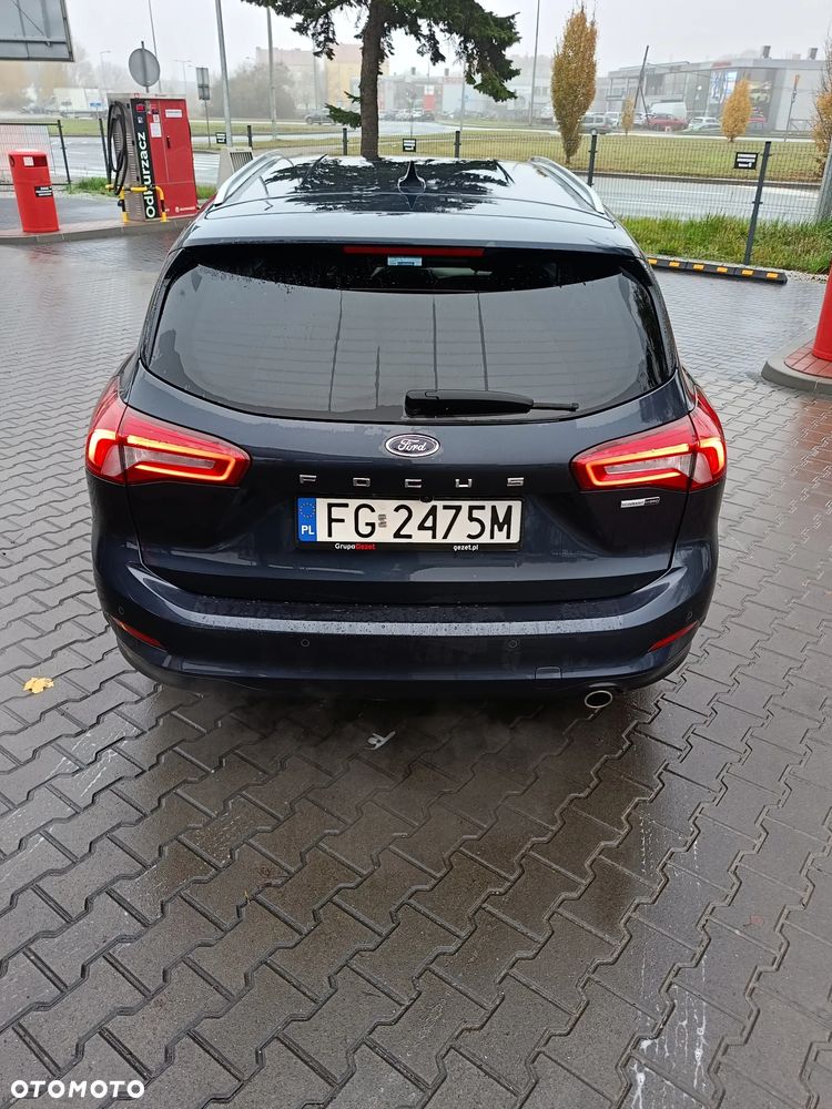 Ford Focus 1.0 EcoBoost mHEV Titanium X - 4