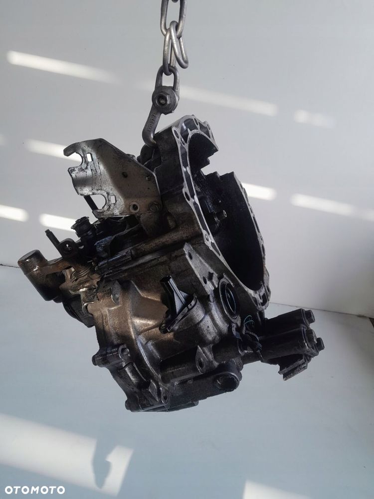 SKRZYNIA BIEGÓW MAZDA 3 5 6 1.8 16V 6TF - 2