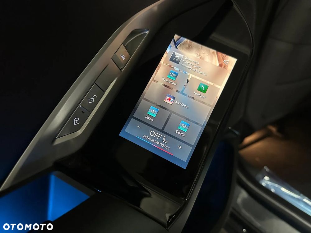 BMW Seria 7 - 29