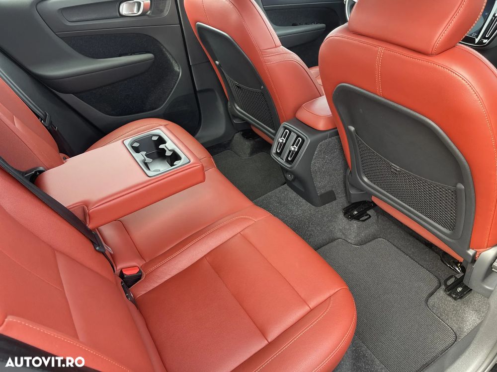 Volvo XC 40 T3 Geartronic Inscription - 26