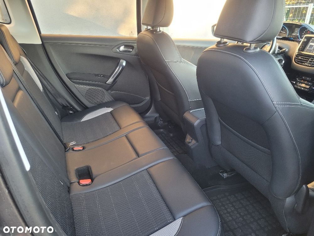 Peugeot 2008 e-HDi FAP 92 EGS6 STOP & START Allure - 6
