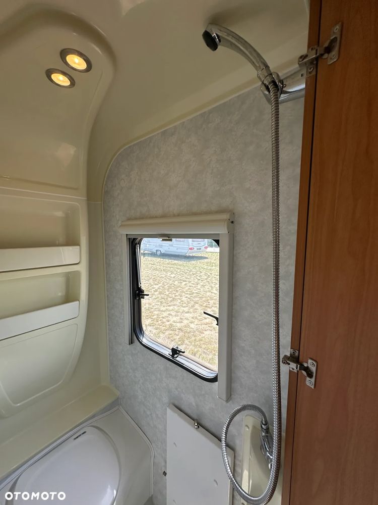 Adria CLASSICA 743 UT z Alde i nową markizą- 9 osobowa. - 40