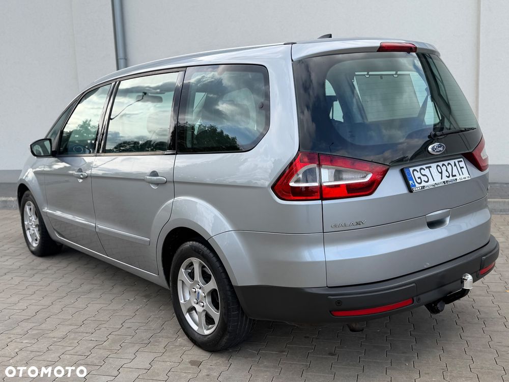 Ford Galaxy - 3