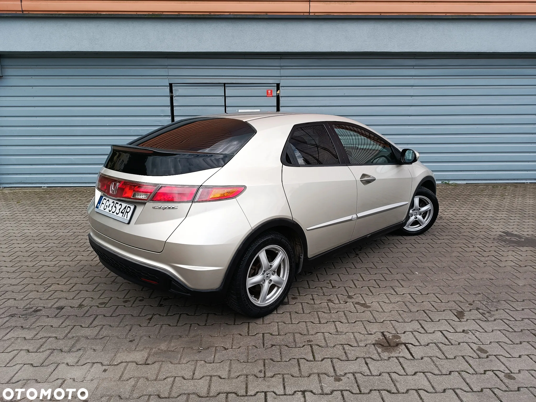 Honda Civic - 4