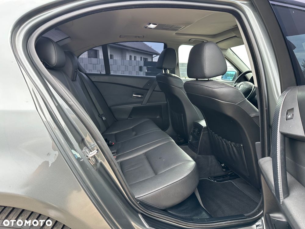 BMW Seria 5 - 21