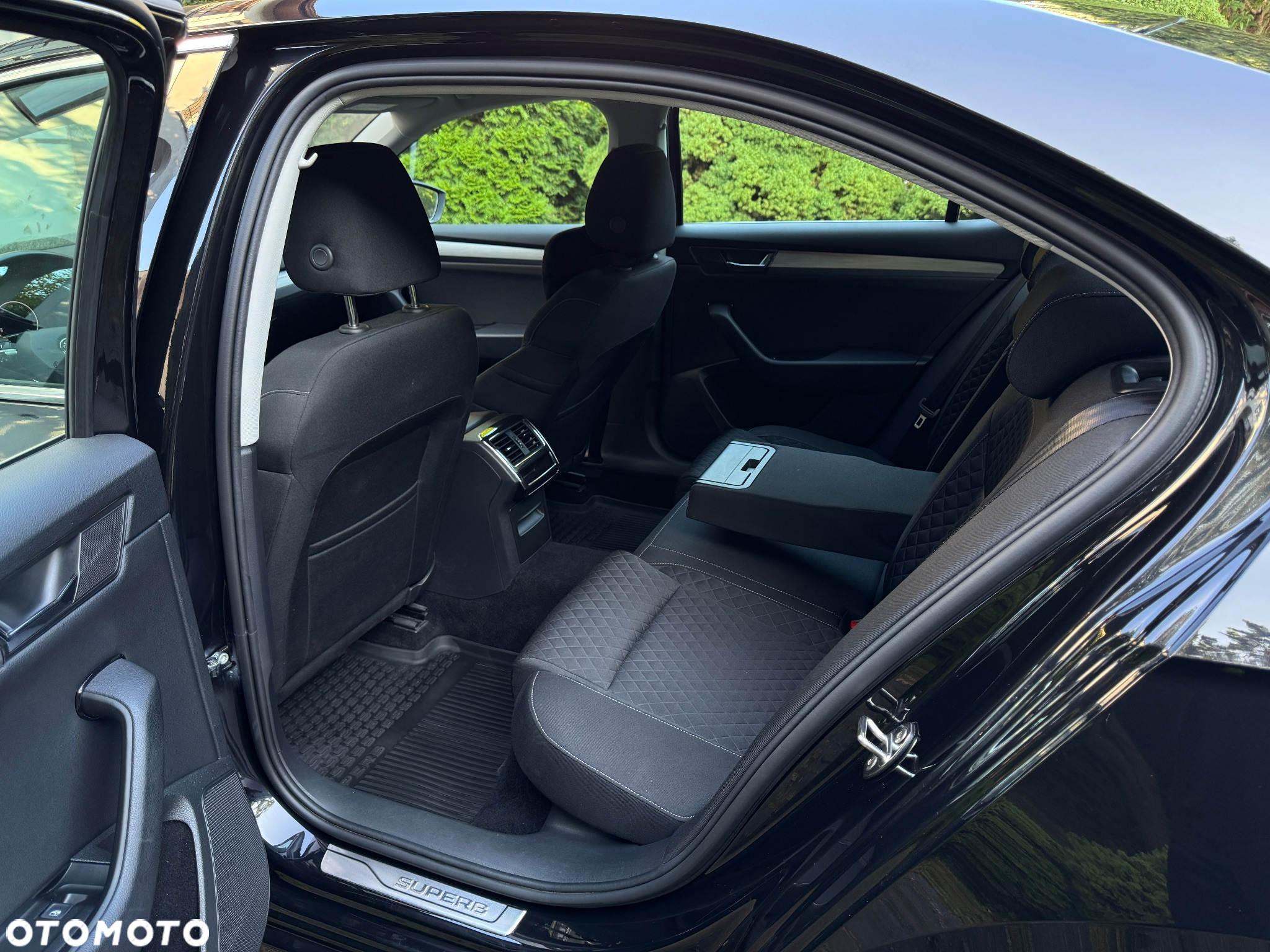 Skoda Superb 1.5 TSI Ambition DSG - 30