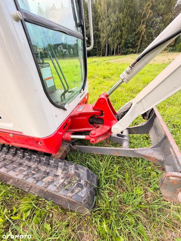 Takeuchi Tb216 - 4