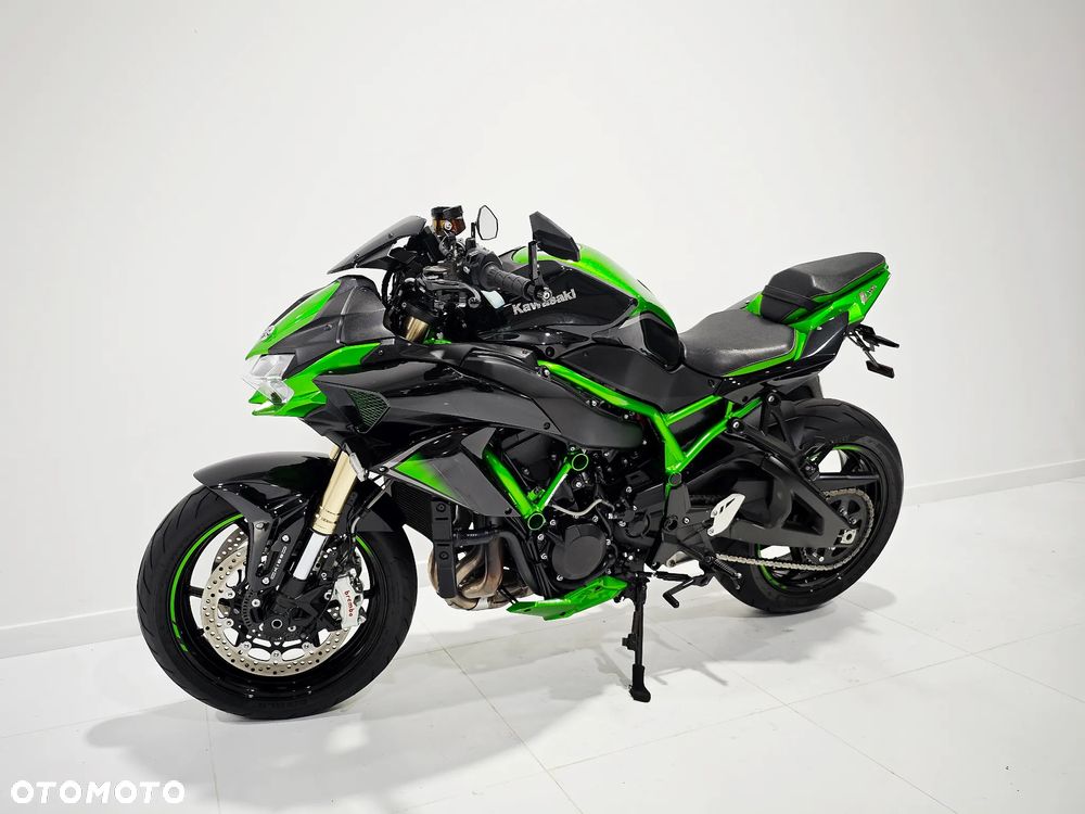 Kawasaki H2 - 7