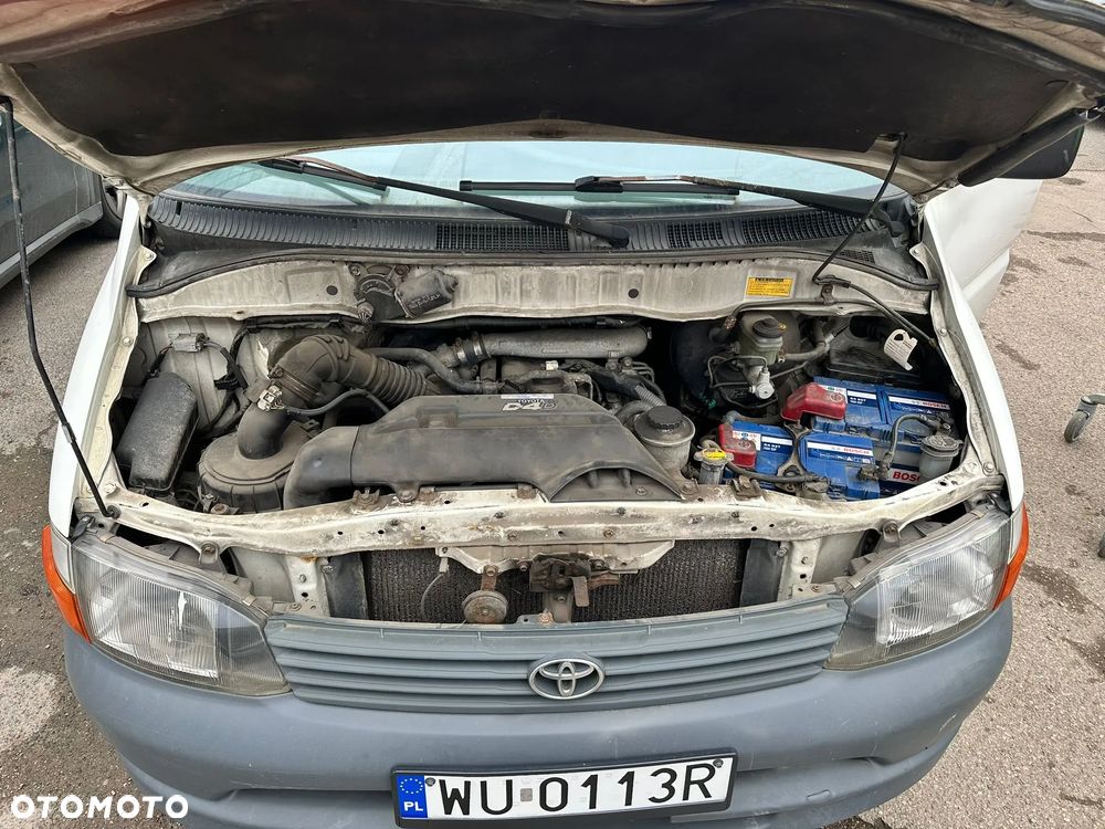 Toyota Hiace D4-D - 7