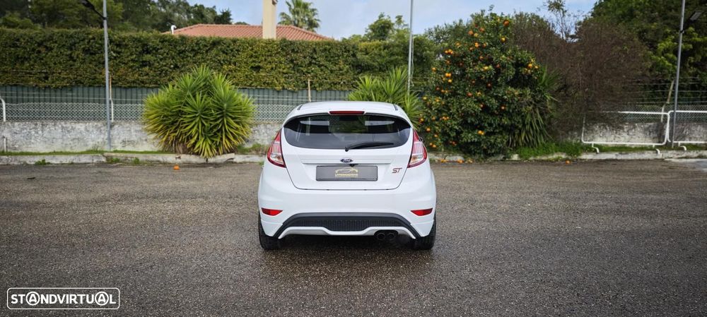 Ford Fiesta 1.6 T ST - 9