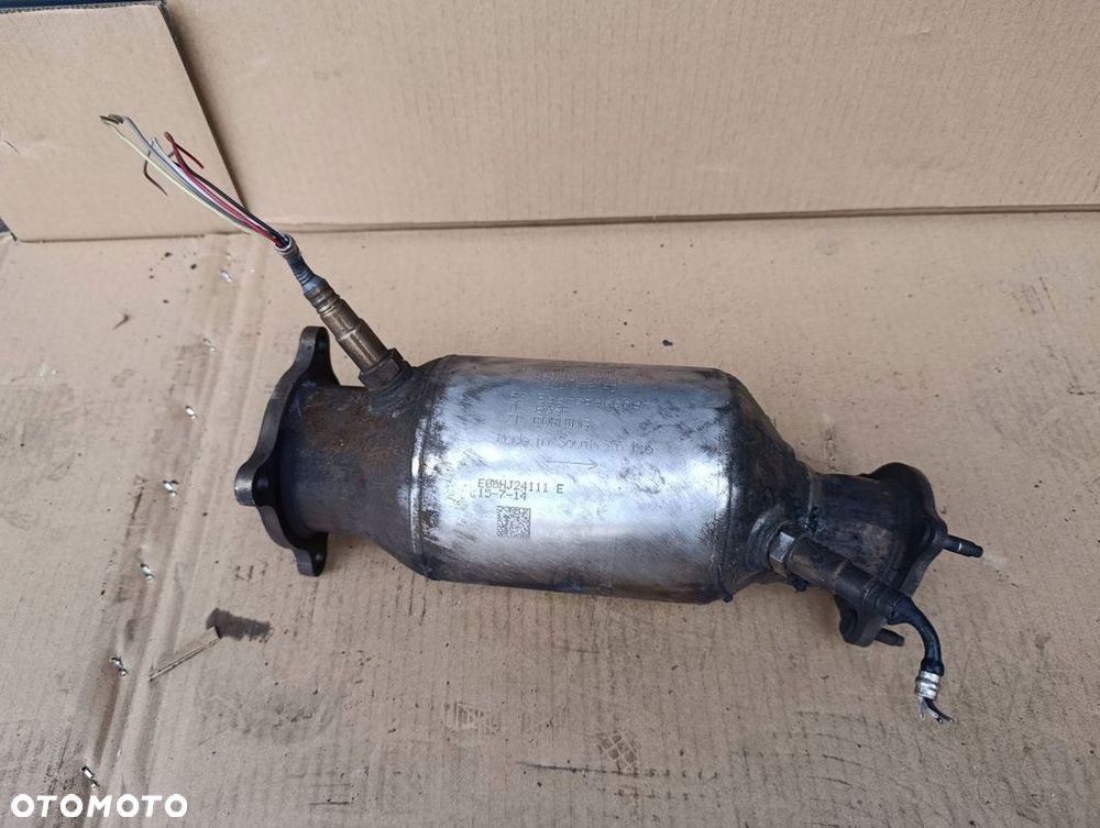 AUDI A6 C7 2.0 TFSI KATALIZATOR 4G0131701BF - 1