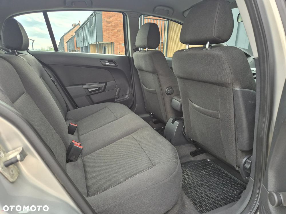Opel Astra 1.4 Cosmo - 9