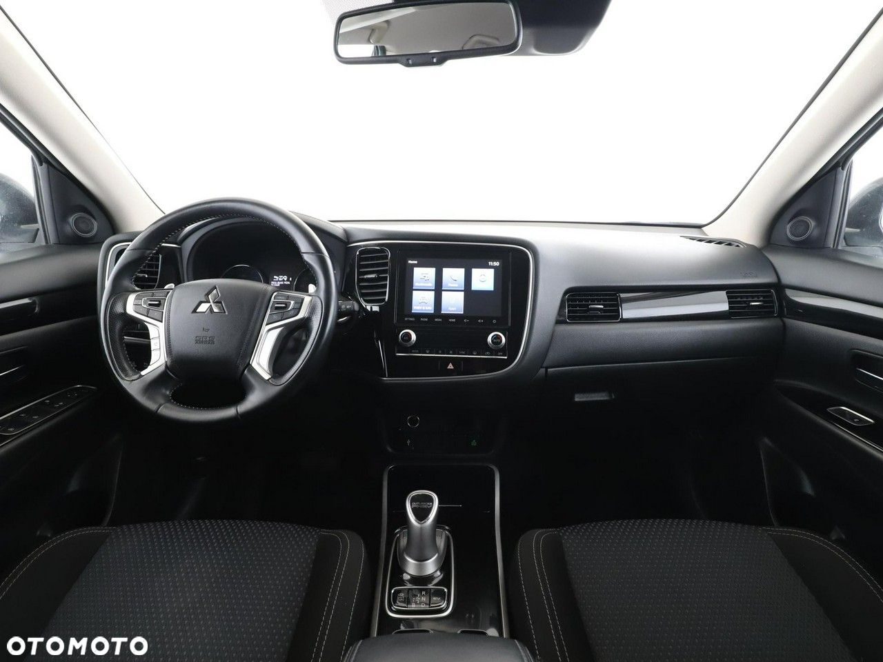 Mitsubishi Outlander - 15