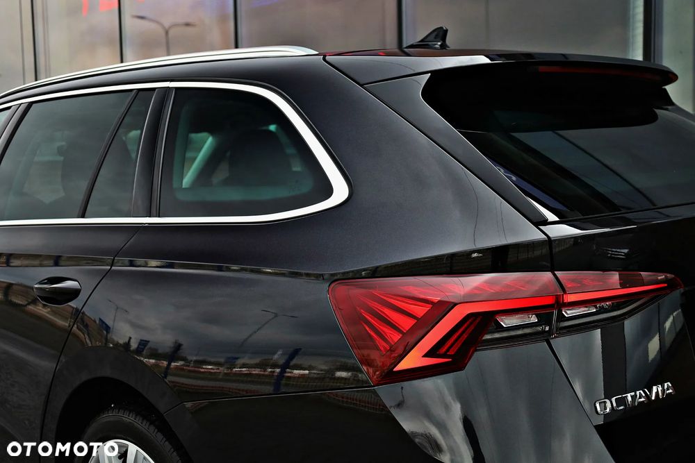 Skoda Octavia 2.0 TDI 4x4 Style DSG - 11
