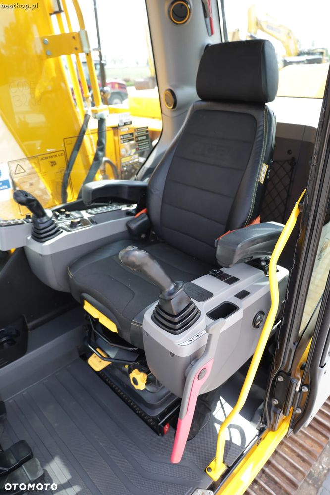 JCB 131X LC - 18