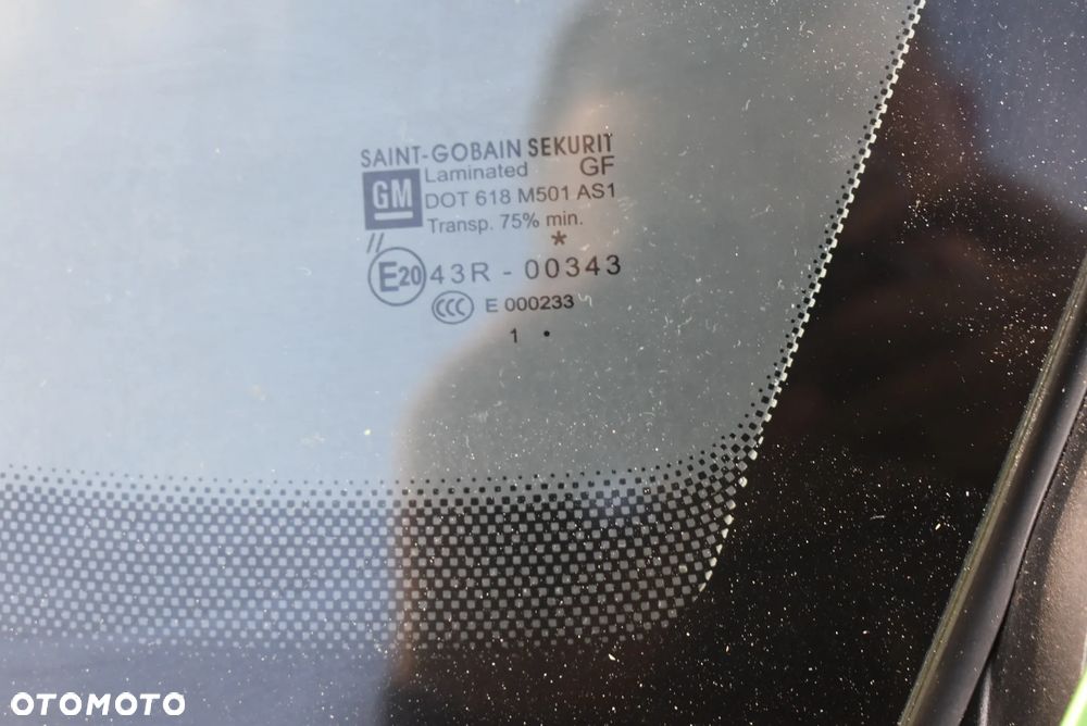 Opel Corsa 1.4 16V Edition - 22