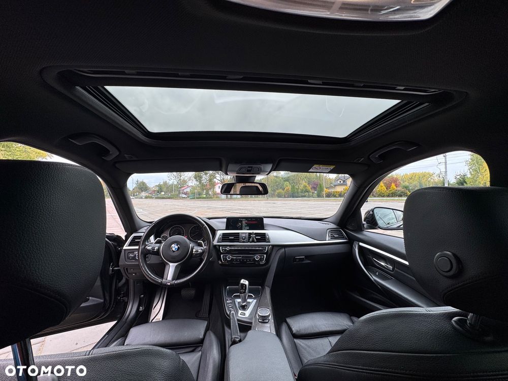 BMW Seria 3 330e iPerformance M Sport Shadow - 15