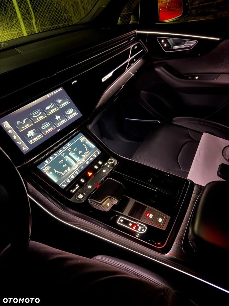 Audi Q7 50 TDI quattro tiptronic S line - 37