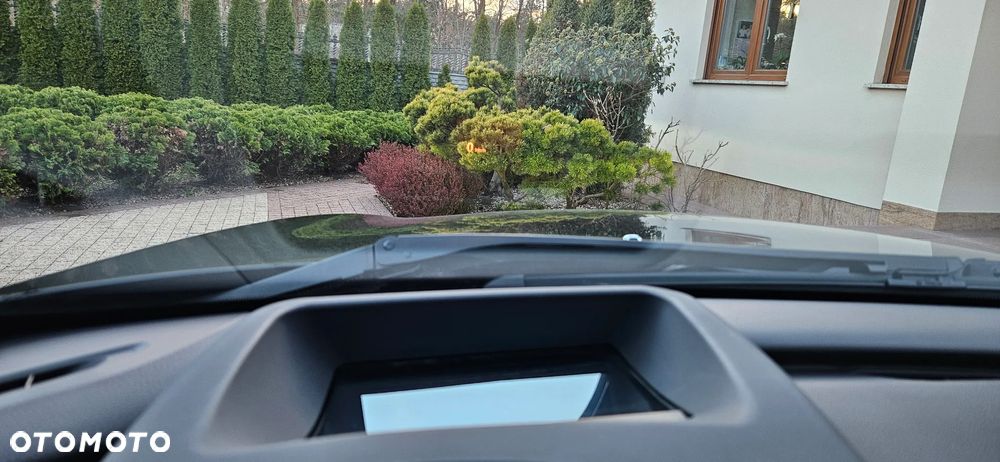 BMW Seria 6 630 i - 21