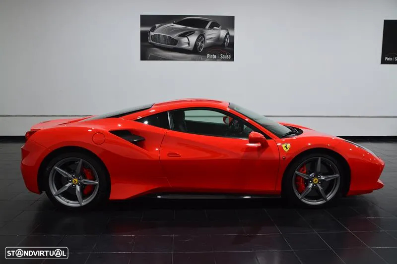 Ferrari 488 GTB - 13