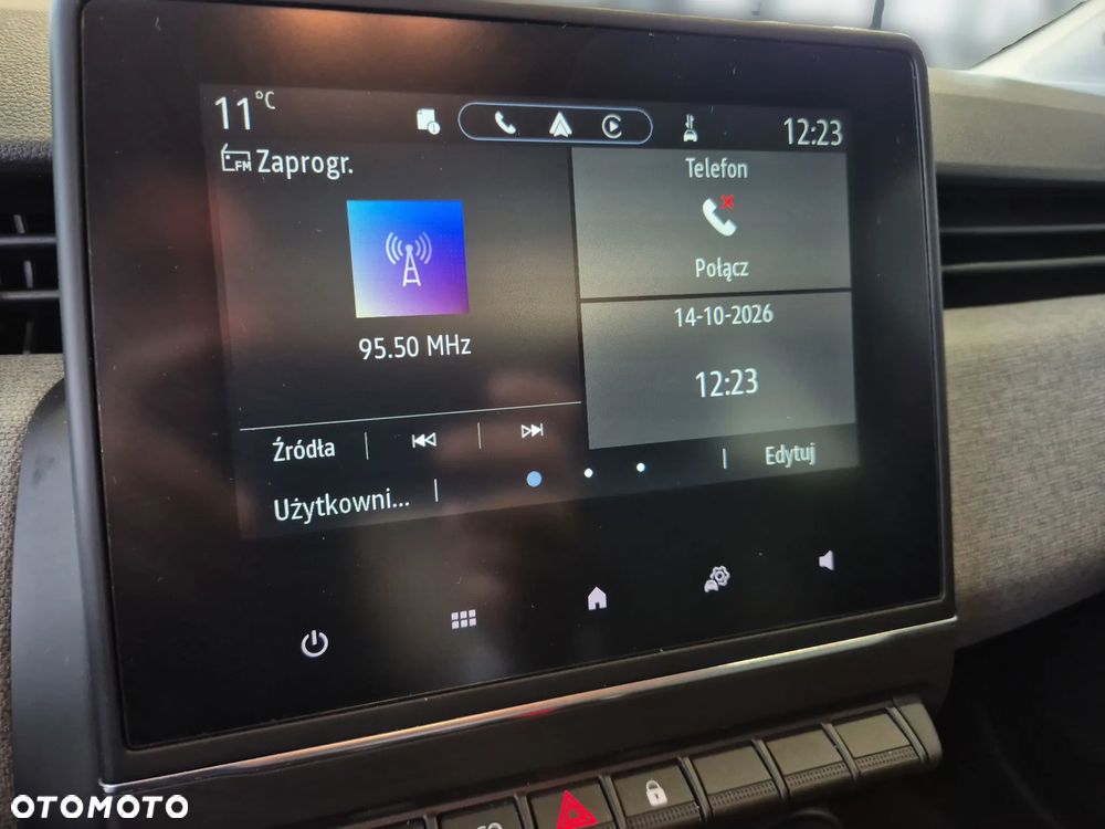 Renault Clio 1.0 TCe Evolution - 21