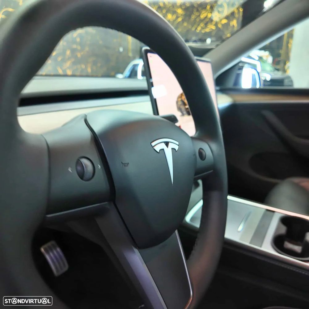 Tesla Model Y Performance Tração Integral - 9