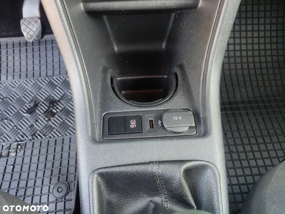 Volkswagen up! 1.0 high Perfectline - 12