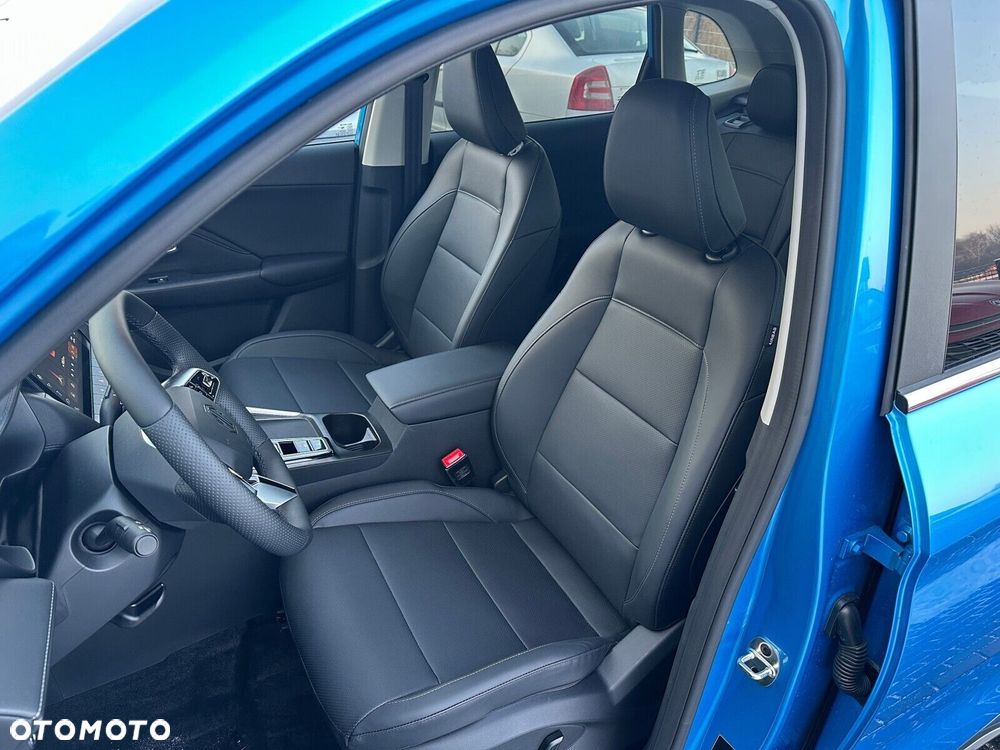 MG ZS Hybrid+ - 11