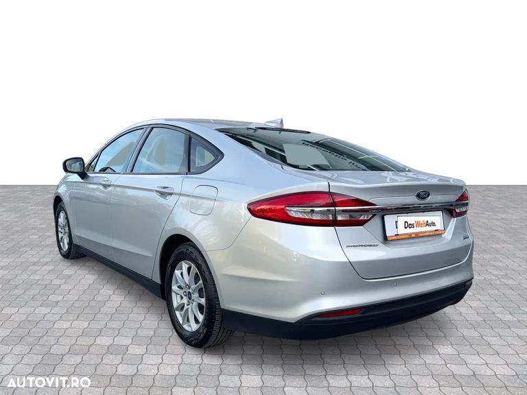 Ford Mondeo 2.0 HEV Trend - 4