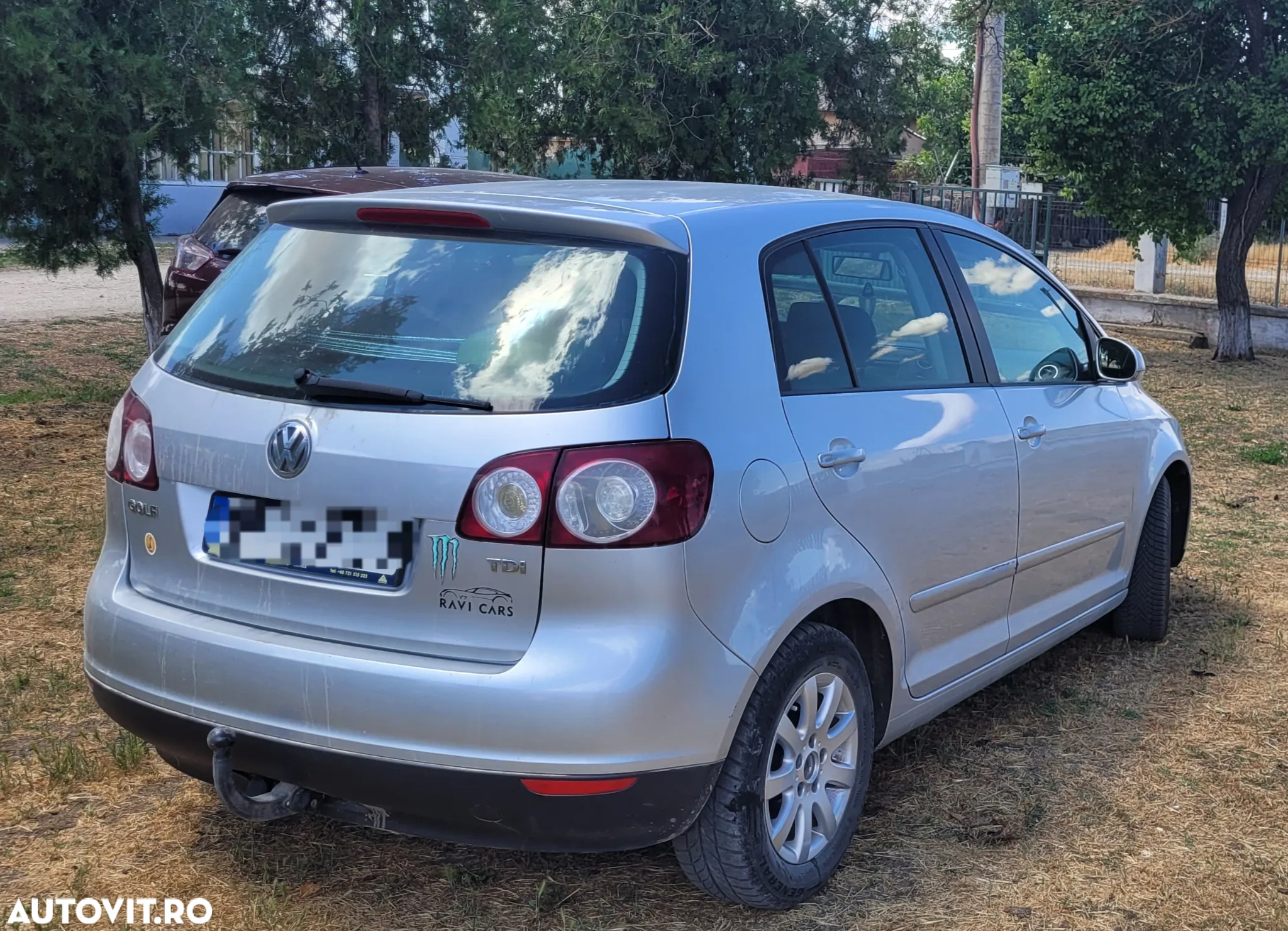 Volkswagen Golf 1.9 TDI DPF Individual - 6