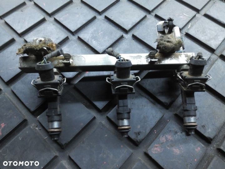 OPEL CORSA D 1.0 12V WTRYSKIWACZE WTRYSKI KOMPLETNA LISTWA 0280151207 BOSCH - 1